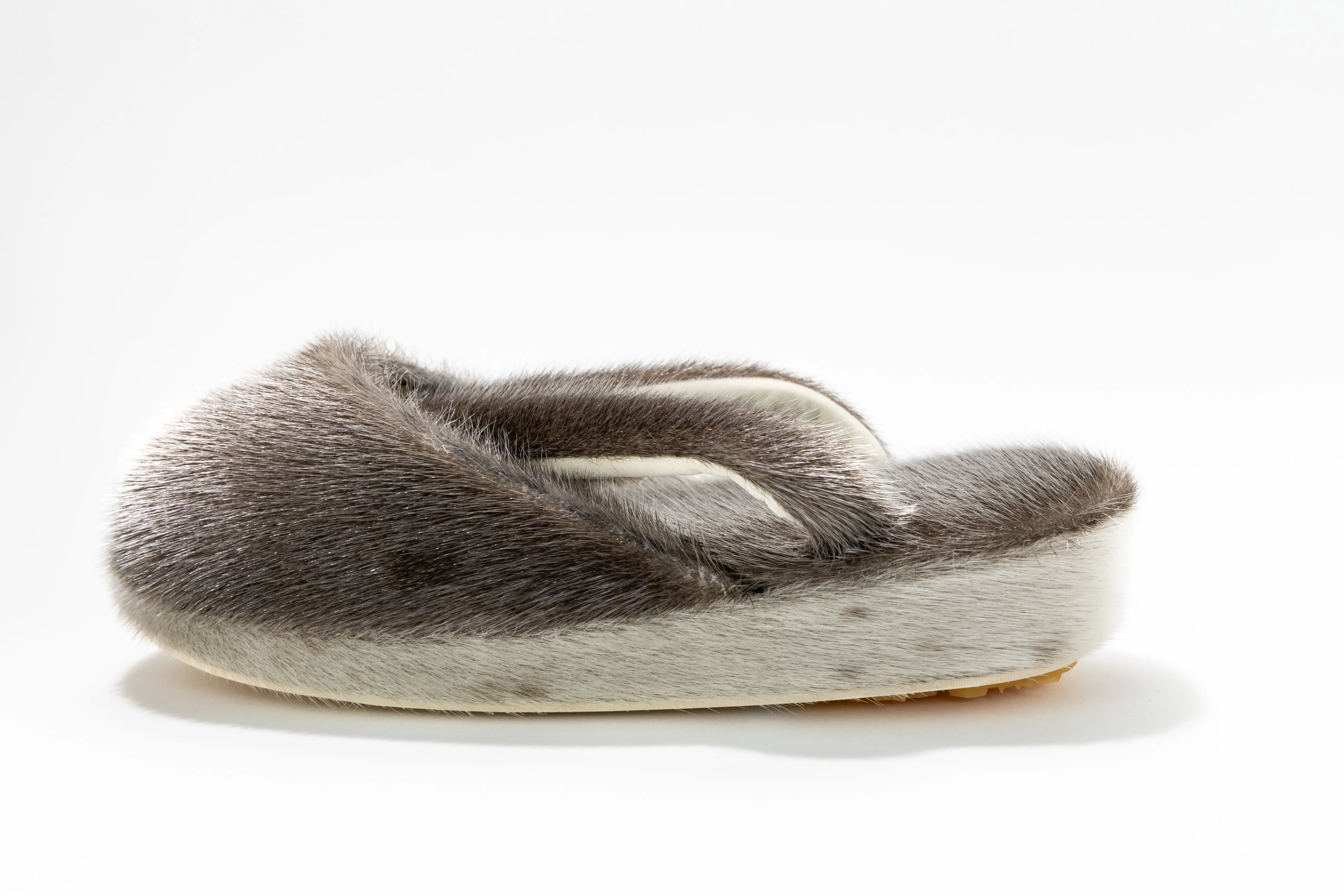 通し番号23 ミンクアザラシ（一級革） 防寒草履（20251119_zouri-120.jpg）